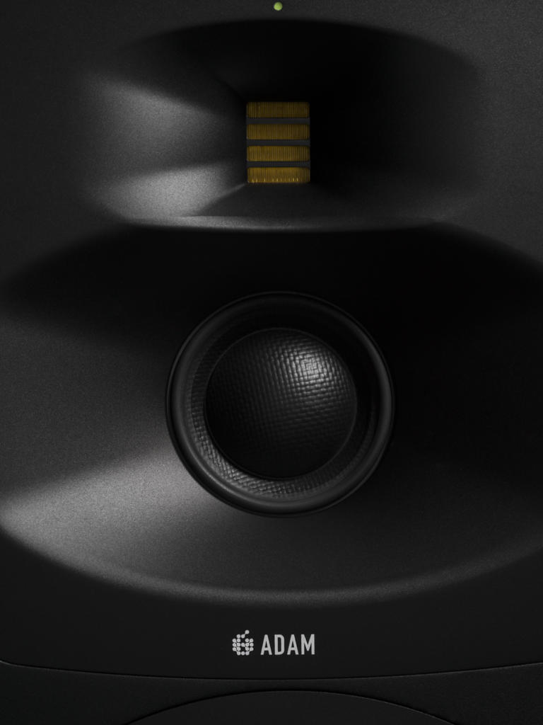Newly designed, solid aluminum waveguides, which makes dispersion more consistent and imaging more stable over a wider area.