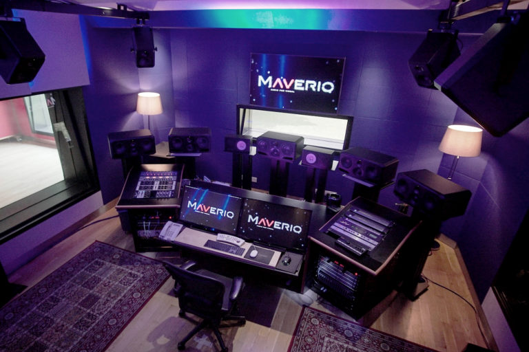 adam-audio-s3h-s2v-studio-monitors-maveriq-studio-2
