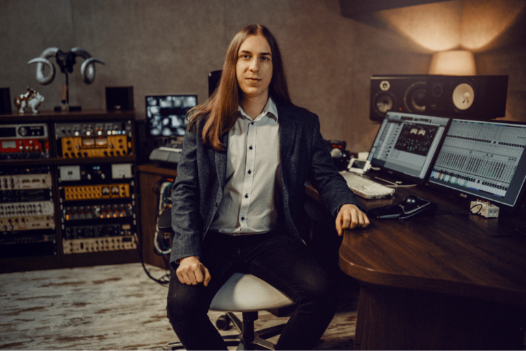 adam-audio-scholar-Jakub-Wielgus-Academy-of-Sound-Engineering-Jaworzno