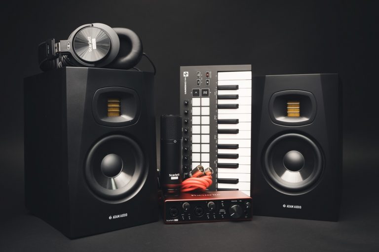 adam-audio-recording-bundle-t5v-studio-monitors